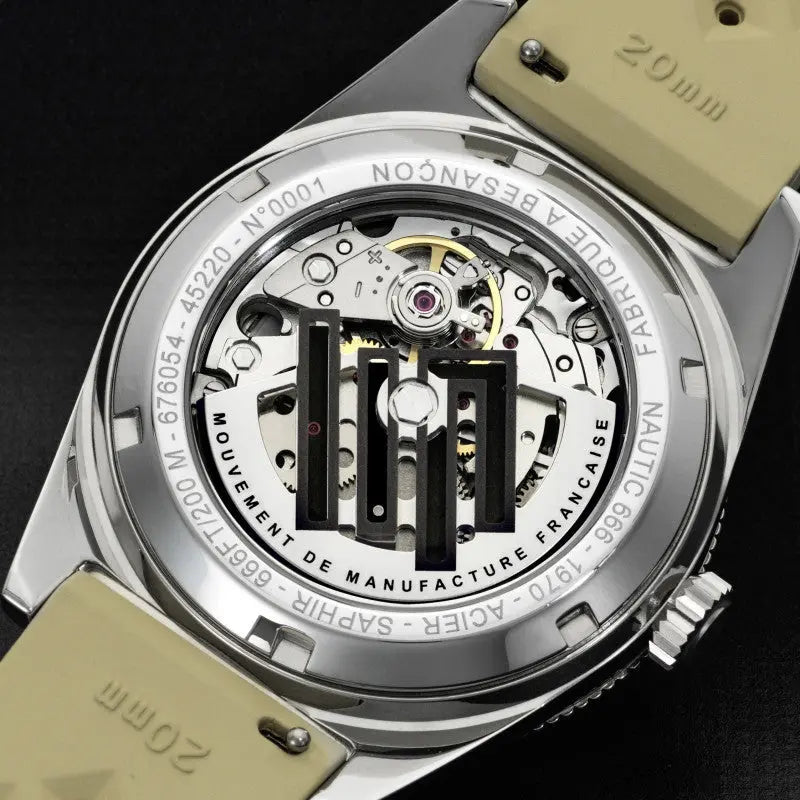 LIP 676054 Nautic 666 Automatic Beige Rubber Strap