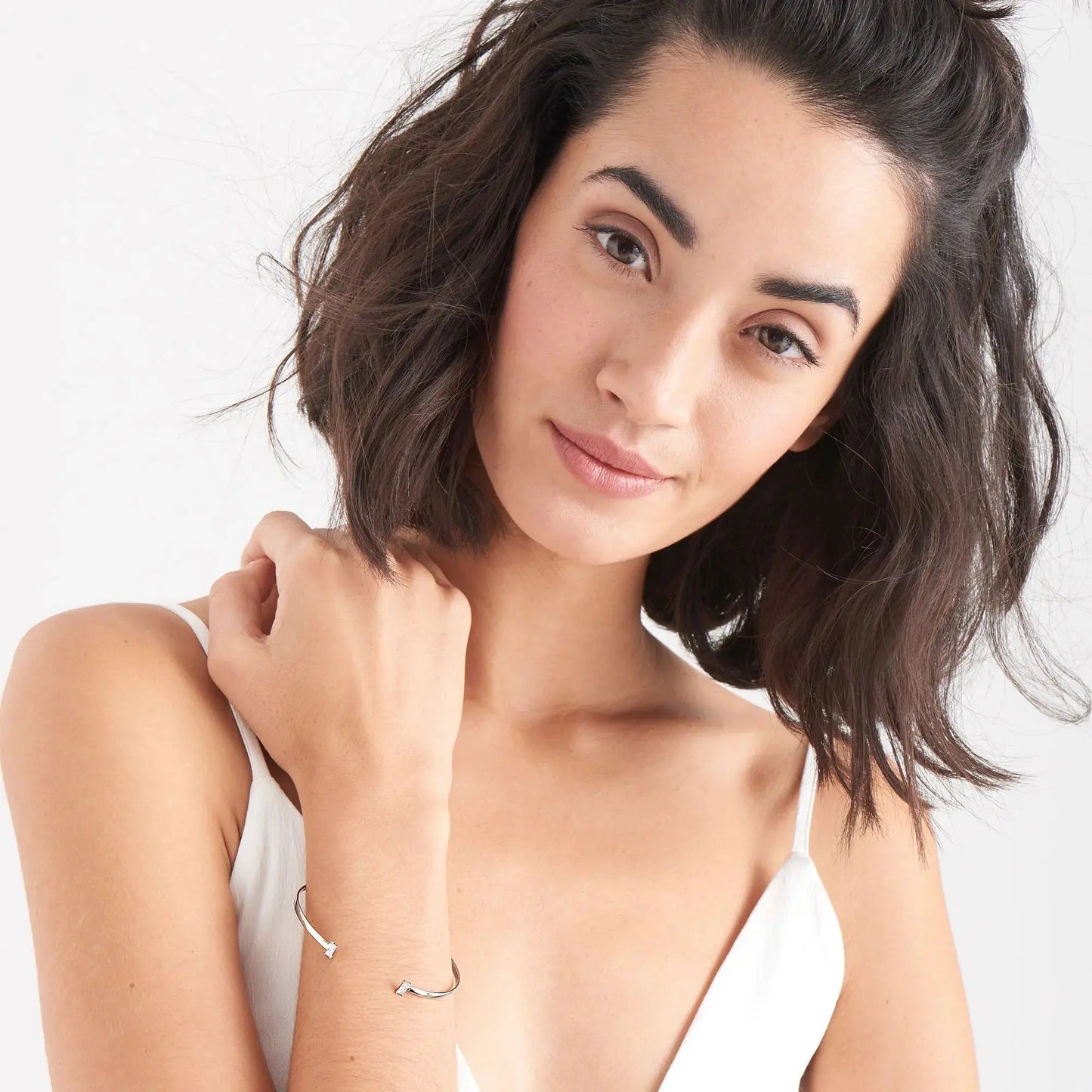 Ania Haie B018-03H Χειροπέδα Glow Cuff από Επιπλατινωμένο Ασήμι Ania Haie