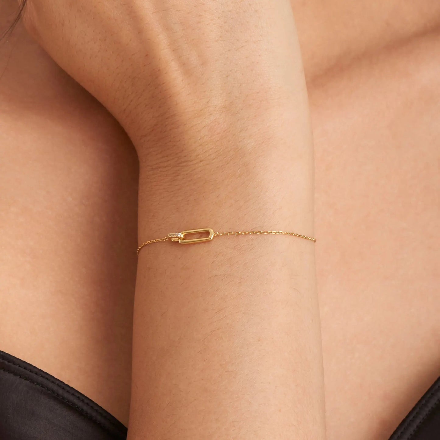 Ania Haie B037-01G Βραχιόλι Glam Interlock από Επιχρυσωμένο Ασήμι Ania Haie