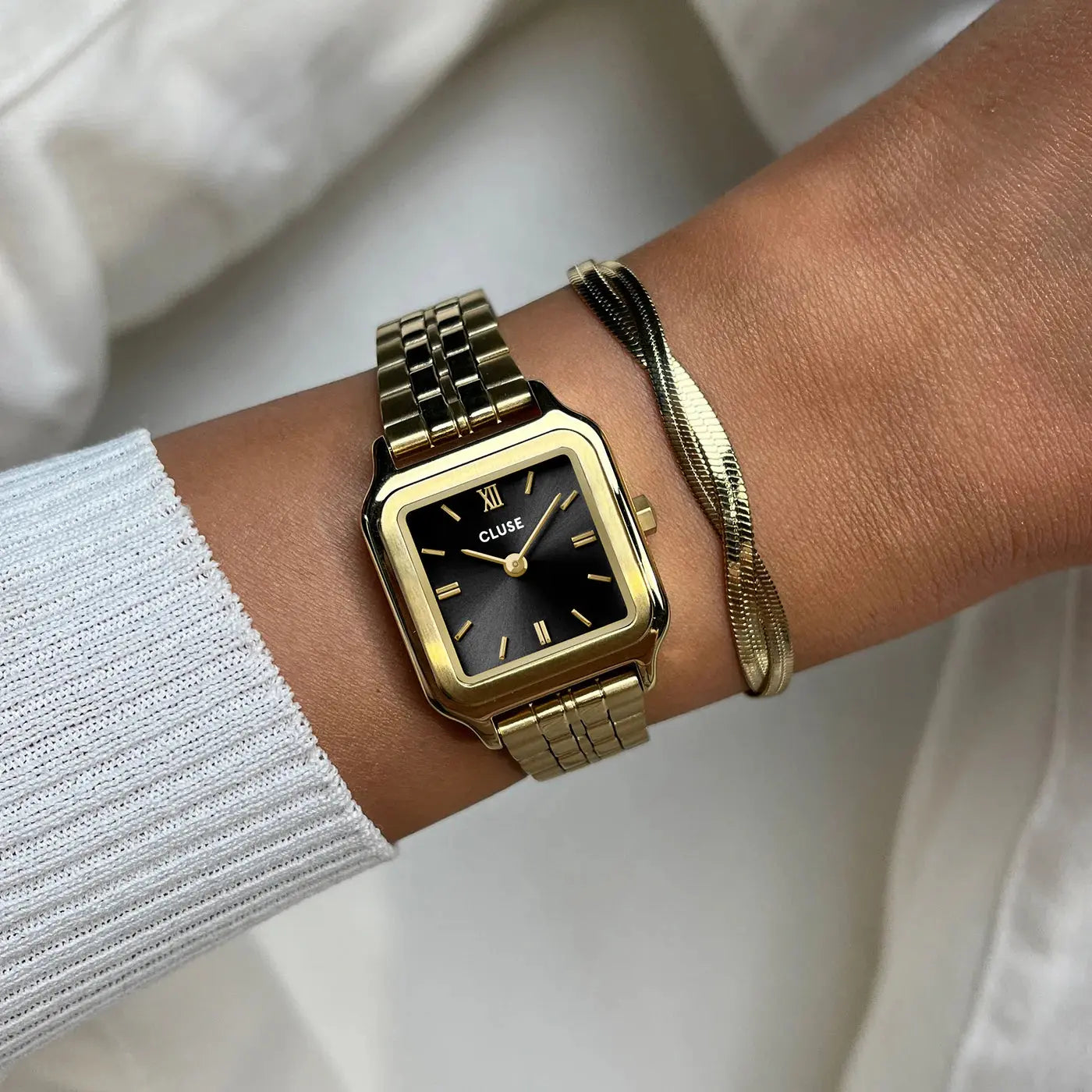 Cluse CG11802 Gracieuse Petite Gold Stainless Steel Bracelet Gift Box