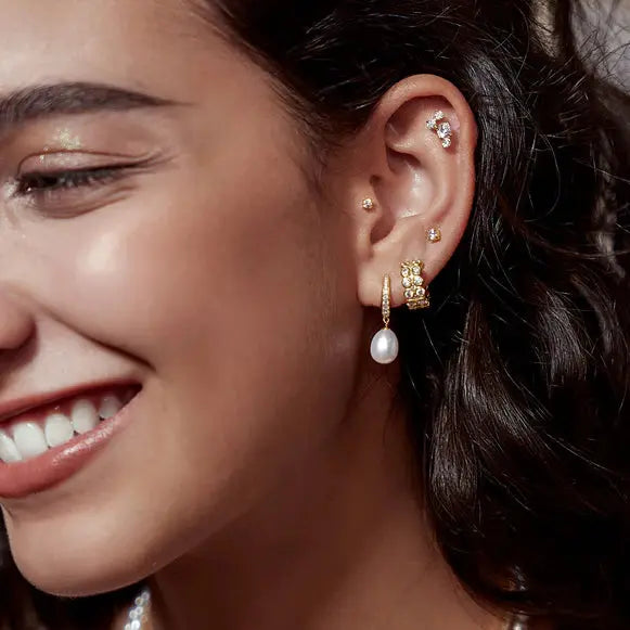 SC036-3M Butterfly Earrings in Gold Plated Silver