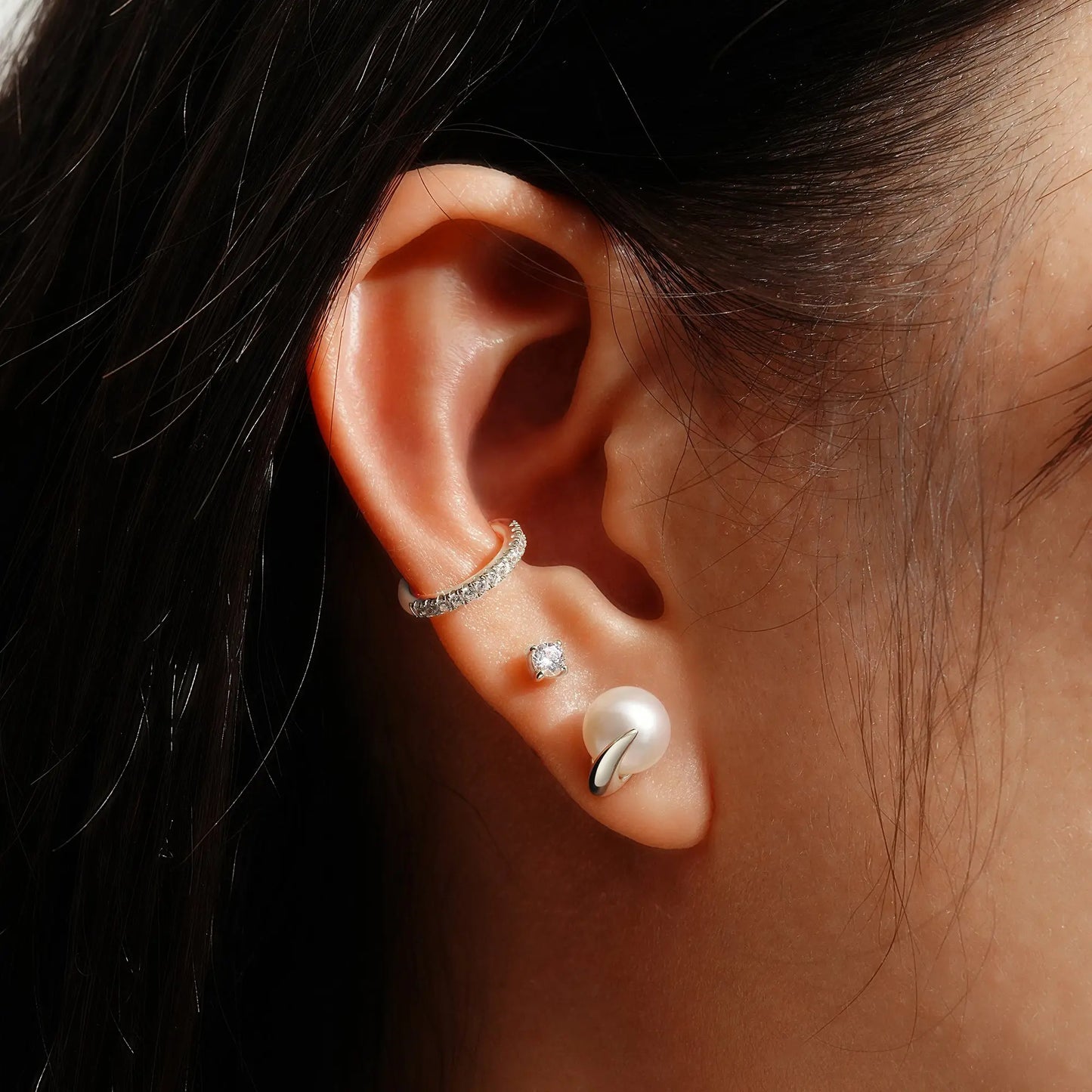SC036-3M Butterfly Earrings in Gold Plated Silver