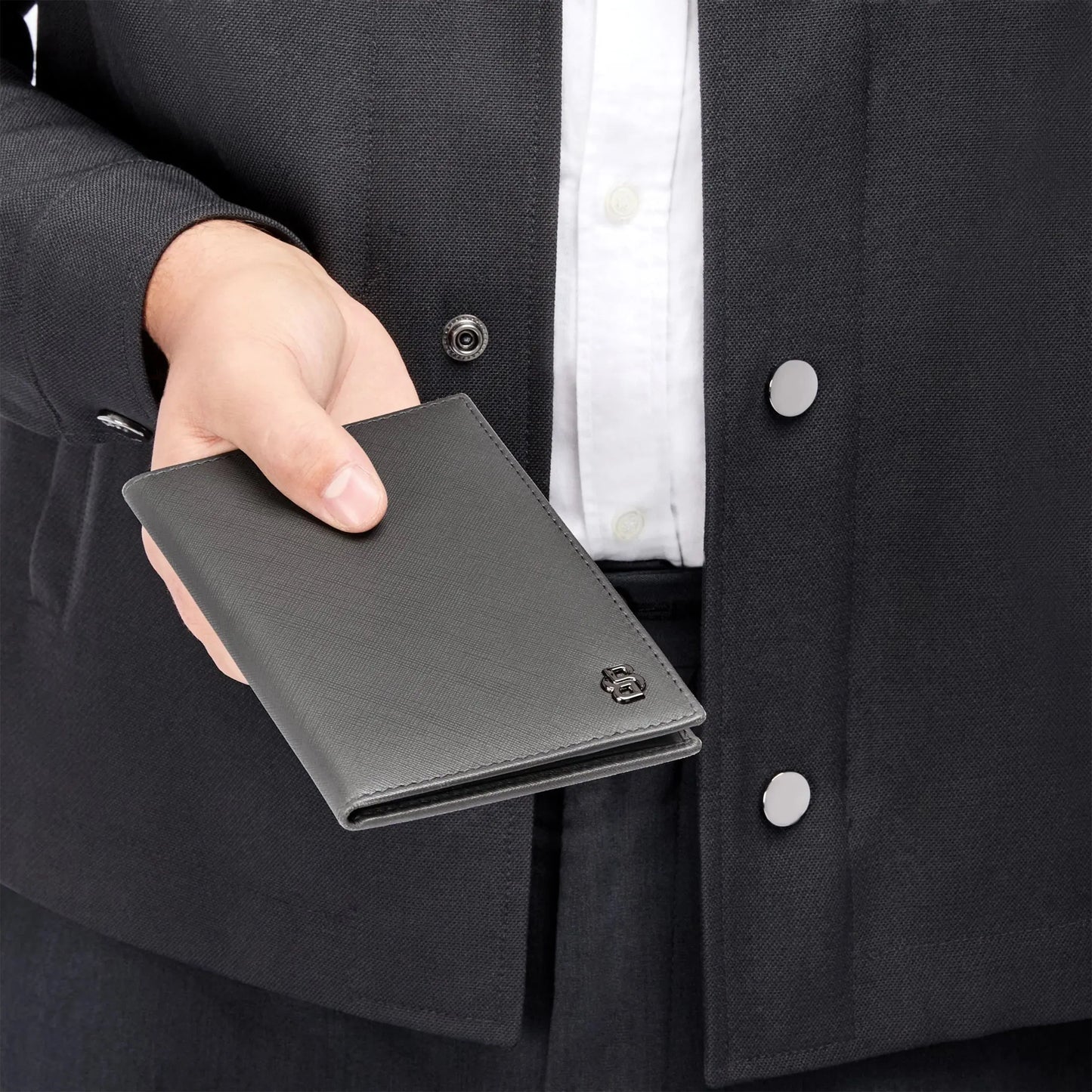 HUGO BOSS HLP526H Passport Holder Double B Saffiano Grey