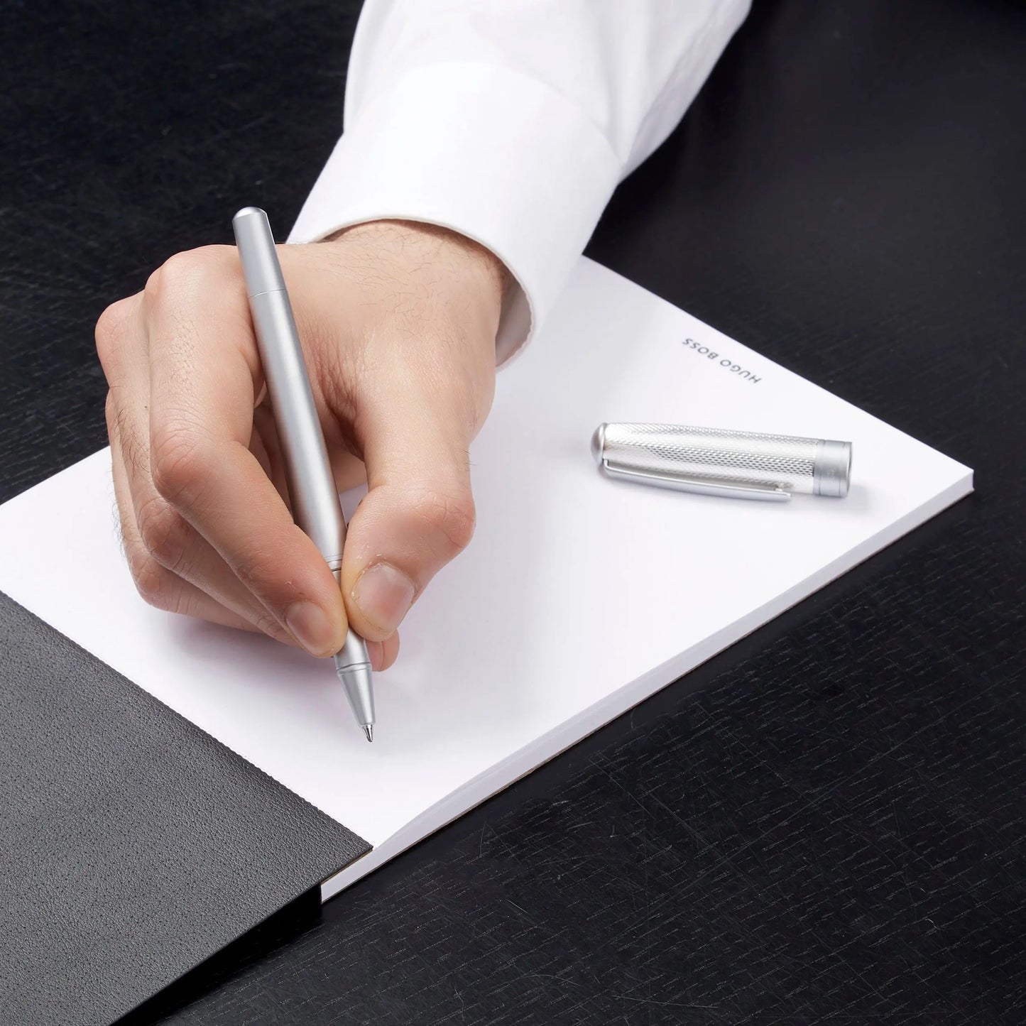 HUGO BOSS HSY4875C Στυλό Essential Metal Silver Rollerball Pen