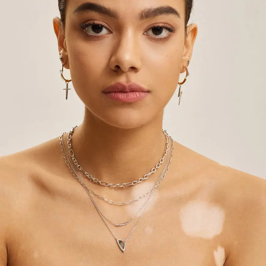 GM220W Zircon Heart Necklace In Platinum Plated Silver
