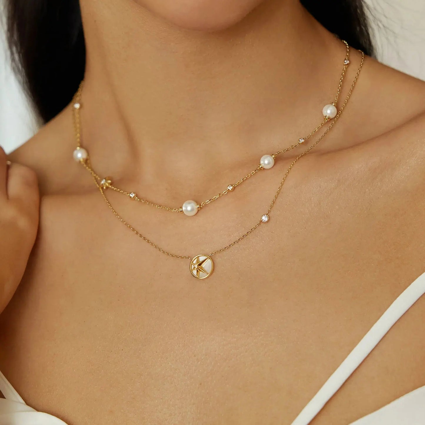 Ania Haie N065-09G Κολιέ Pearl and Star Station Από Επιχρυσωμένο Ασήμι