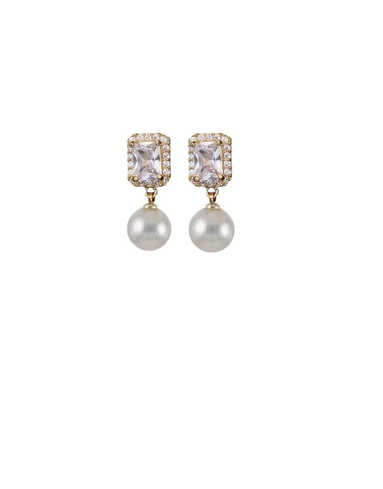 Σκουλαρίκια SC285-3 από Επιχρυσωμένο Ασήμι με Πέρλες