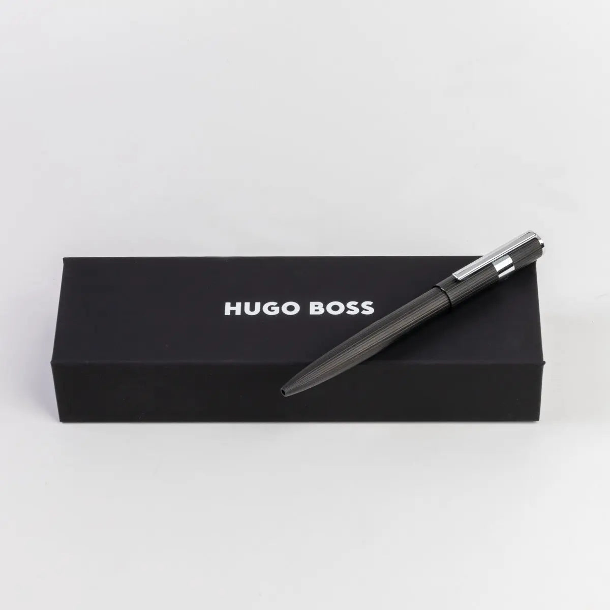 HUGO BOSS HSV2854A Στυλό Gear Ballpoint Pen Pinstripe Black / Chrome - Κοσμηματοπωλείο Goldy