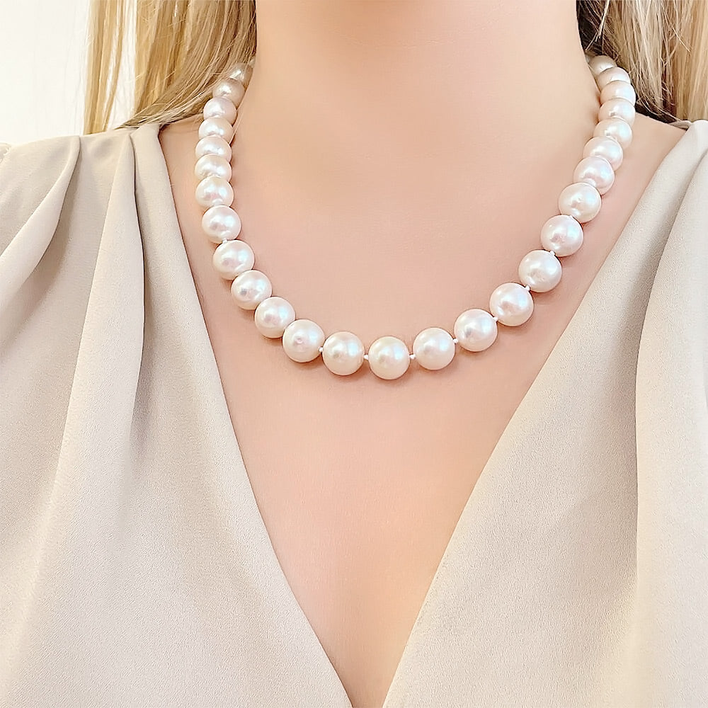 Necklace 110146 Fresh Water Pearls 11-12mm 14ct