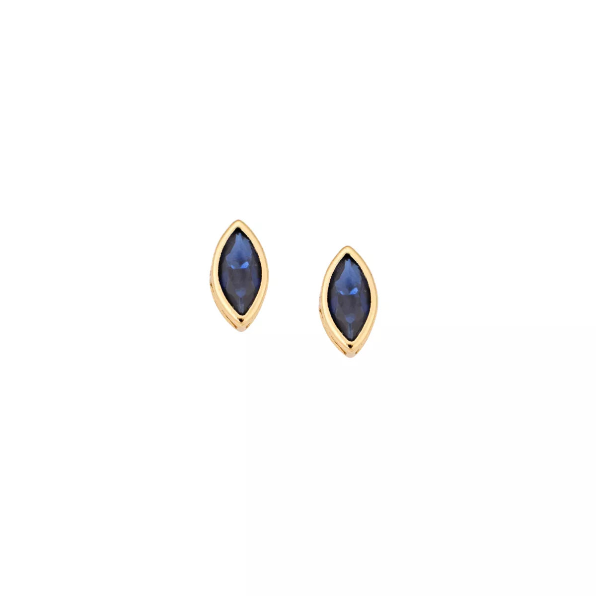 SC270-1W Stud Earrings in Platinum Plated Silver