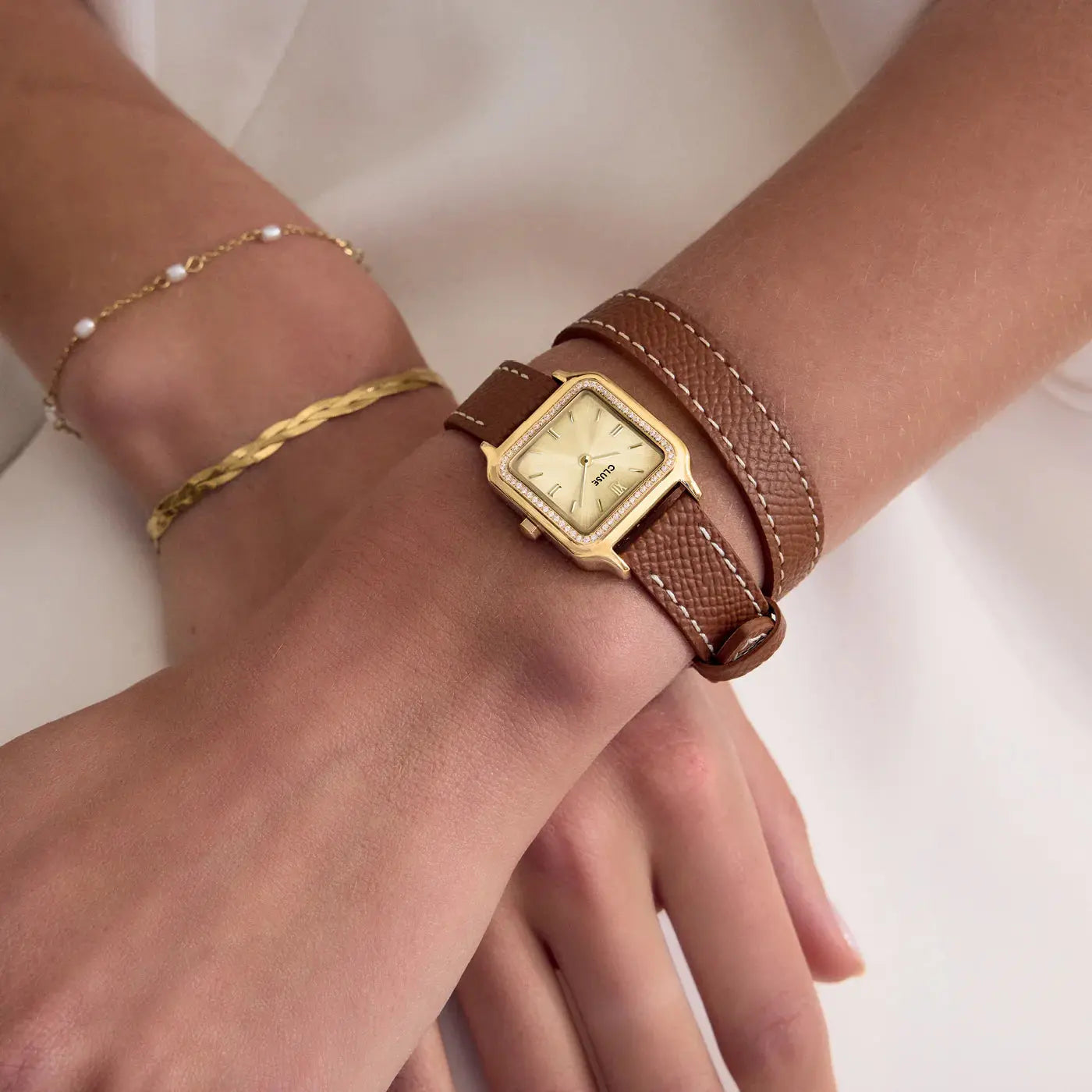 Cluse CW11821 Gracieuse Petit Double Brown Leather Strap