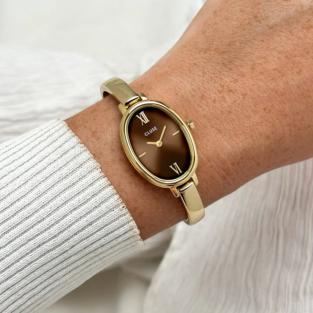 Cluse CW16105 L'Ovale Gold Stainless Steel Bracelet