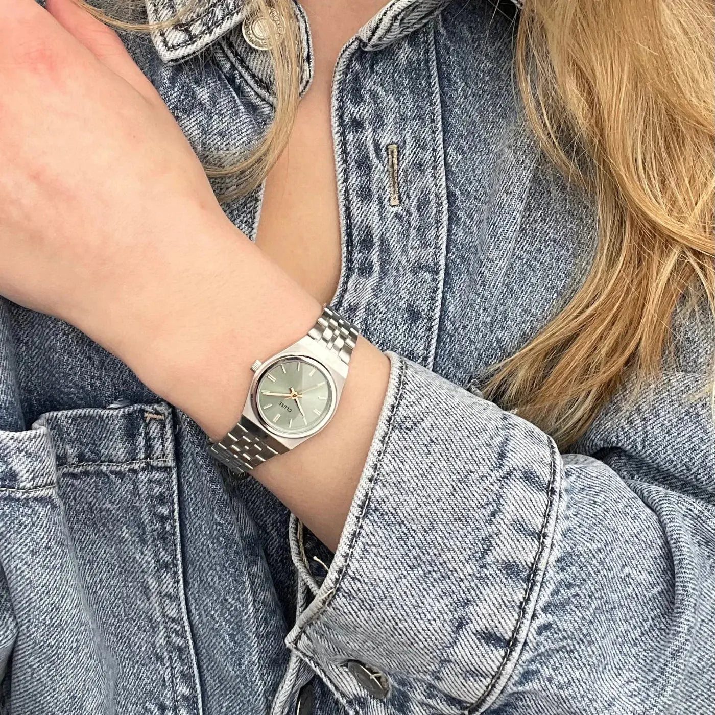 Cluse CW16301 Retro 70s Mini Silver Stainless Steel Bracelet