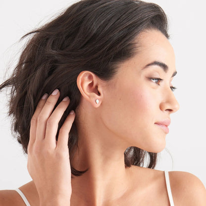 Ania Haie E014-03G Σκουλαρίκια Opal Colour Stud από Επιχρυσωμένο Ασήμι