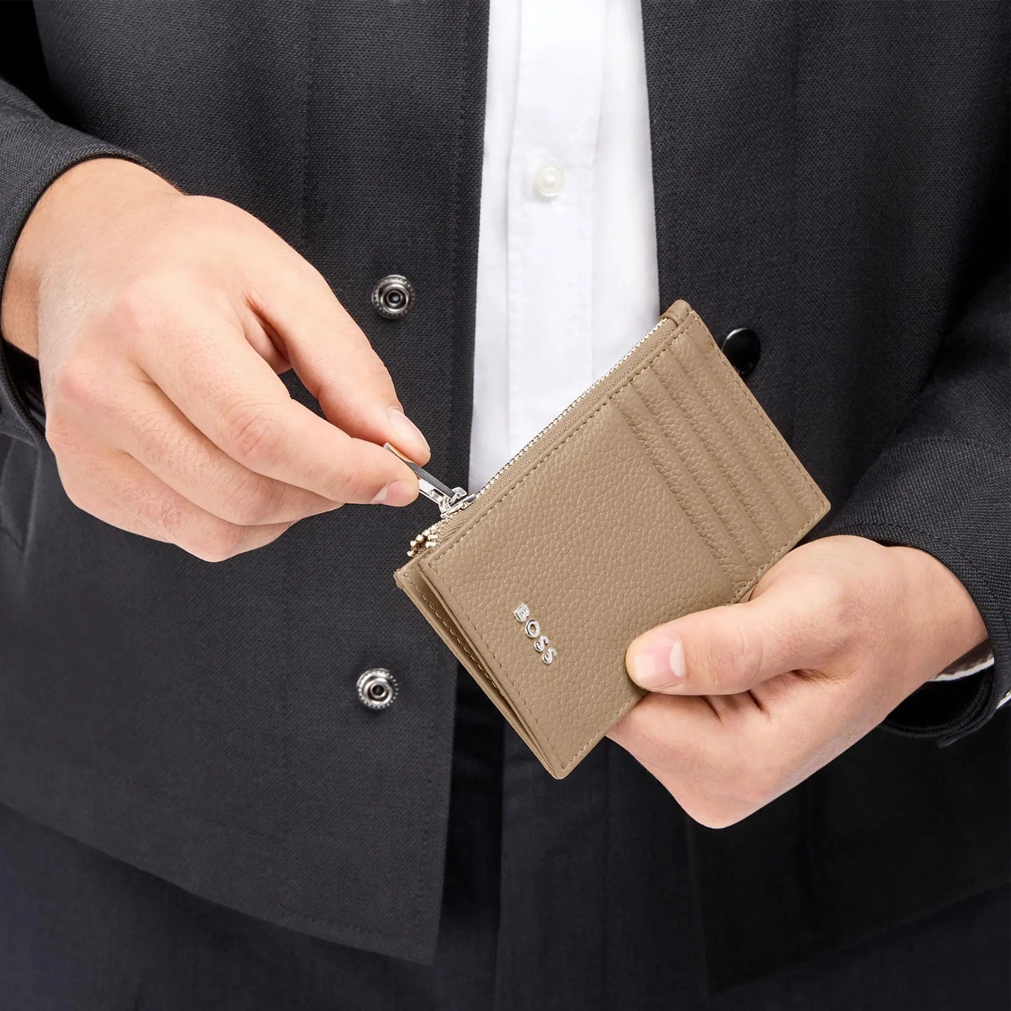 HUGO BOSS HLC009J Storyline Gray Card Holder