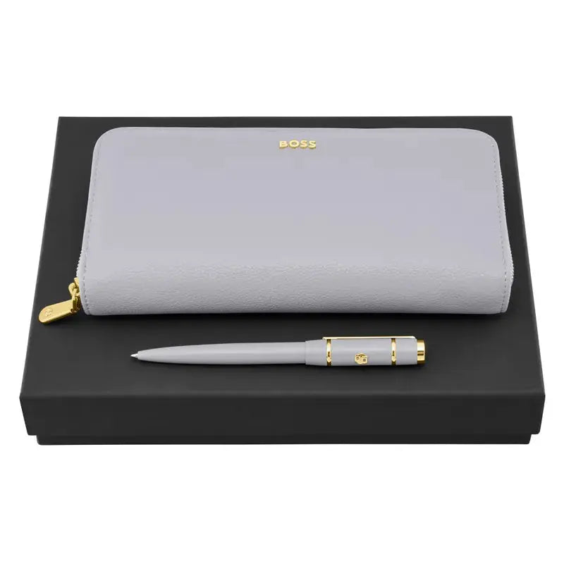 HUGO BOSS HPBK583 Keychain and Ballpoint Pen Set