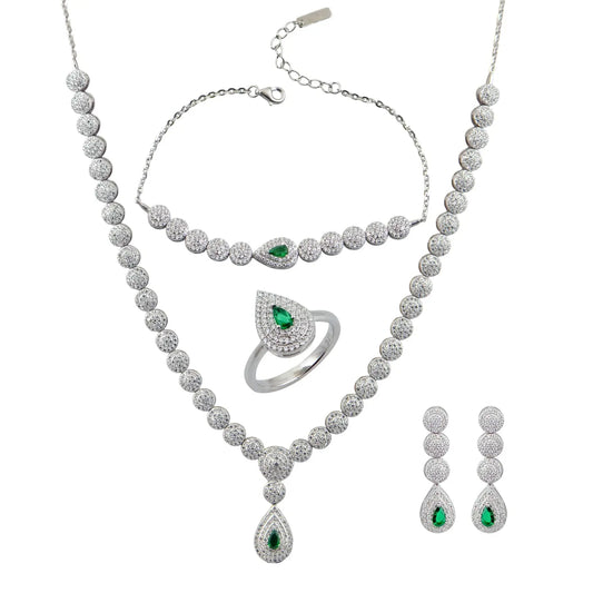 GM220W Zircon Heart Necklace In Platinum Plated Silver
