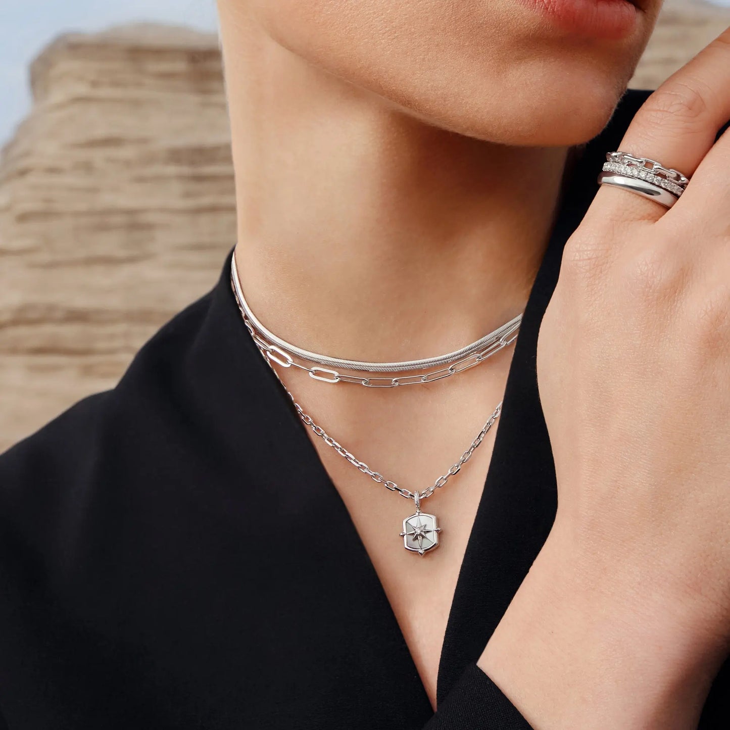 GM220W Zircon Heart Necklace In Platinum Plated Silver