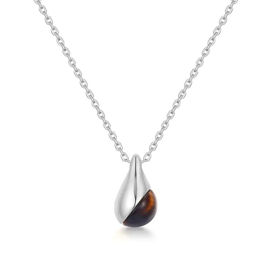 GM220W Zircon Heart Necklace In Platinum Plated Silver