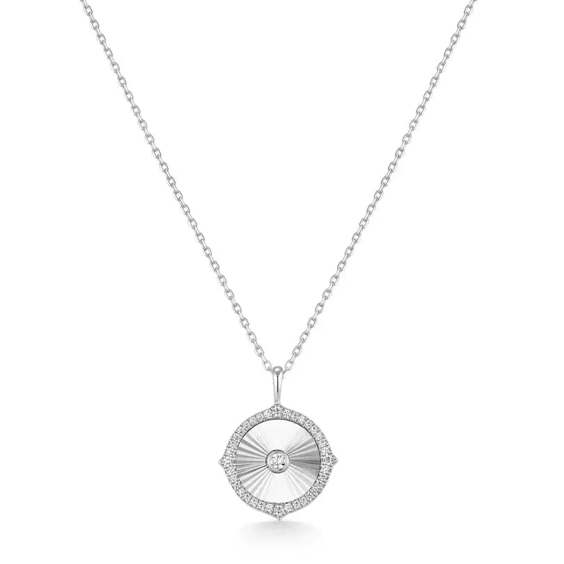 GM220W Zircon Heart Necklace In Platinum Plated Silver