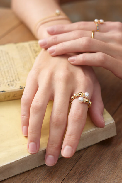 Ring RG018-1 Single Stone In Platinum Plated Silver