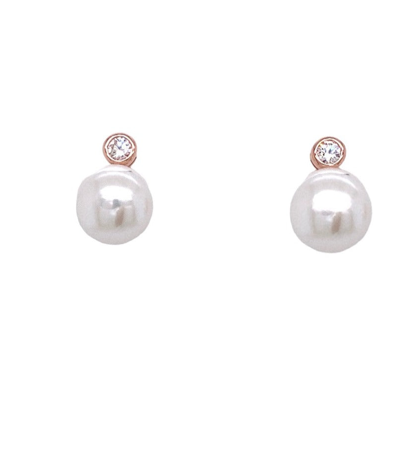 ES1920W Stud Earrings in Platinum Plated Silver