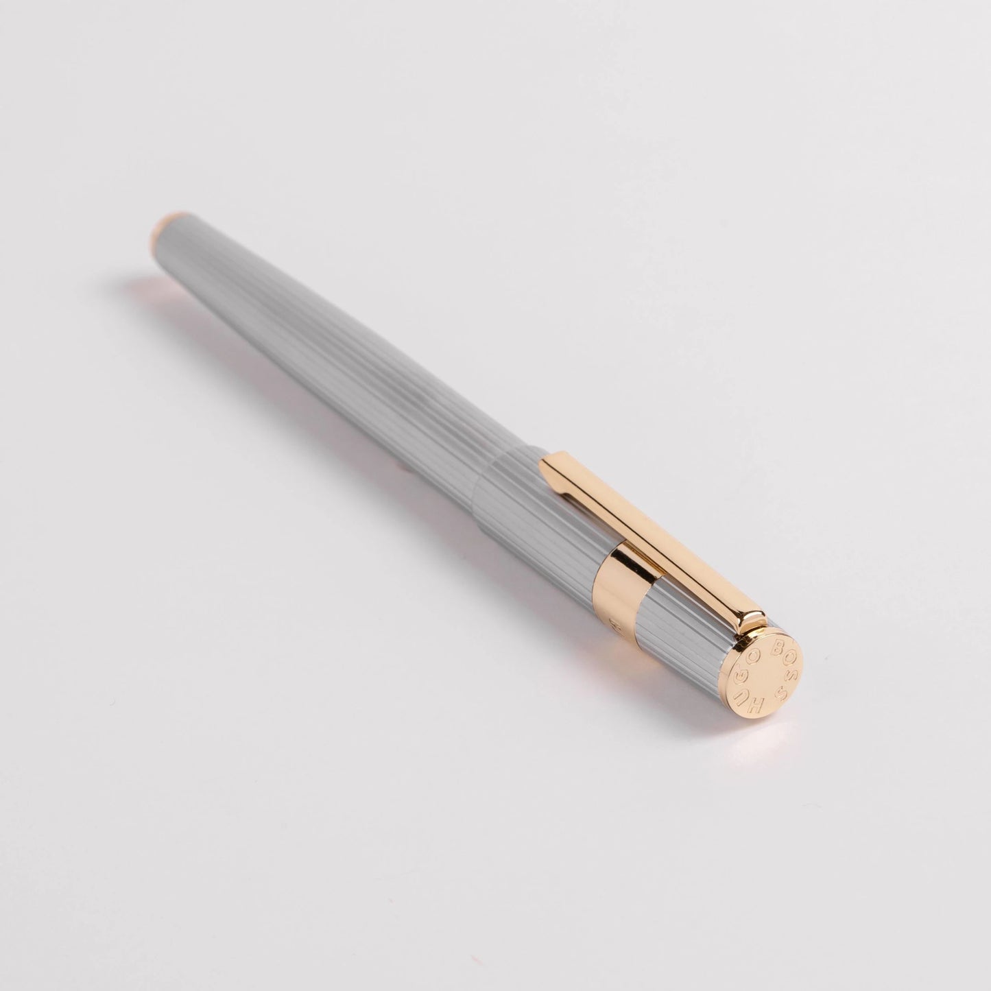 HUGO BOSS HSV2852B Πένα Gear Pinstripe Silver/Gold Fountain Pen - Κοσμηματοπωλείο Goldy